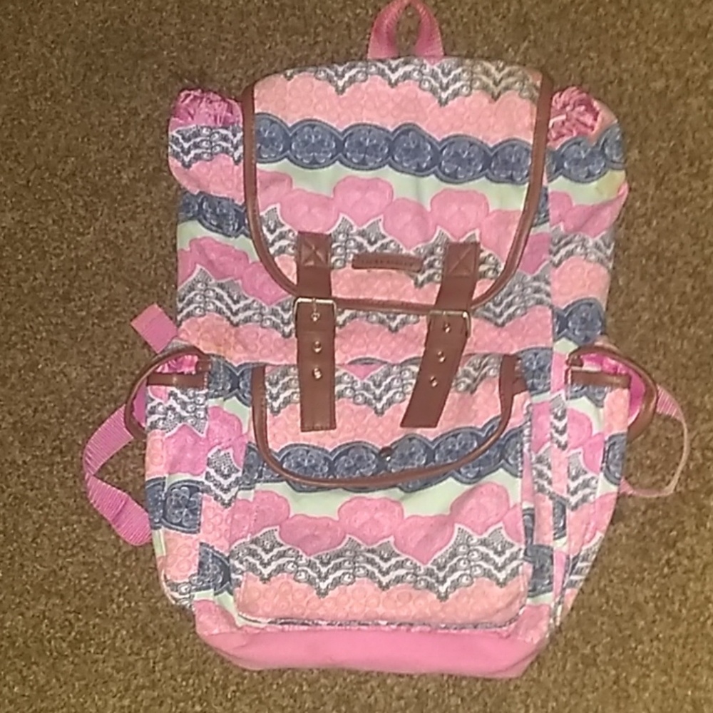 It is a backpack from Laura Ashley🎒